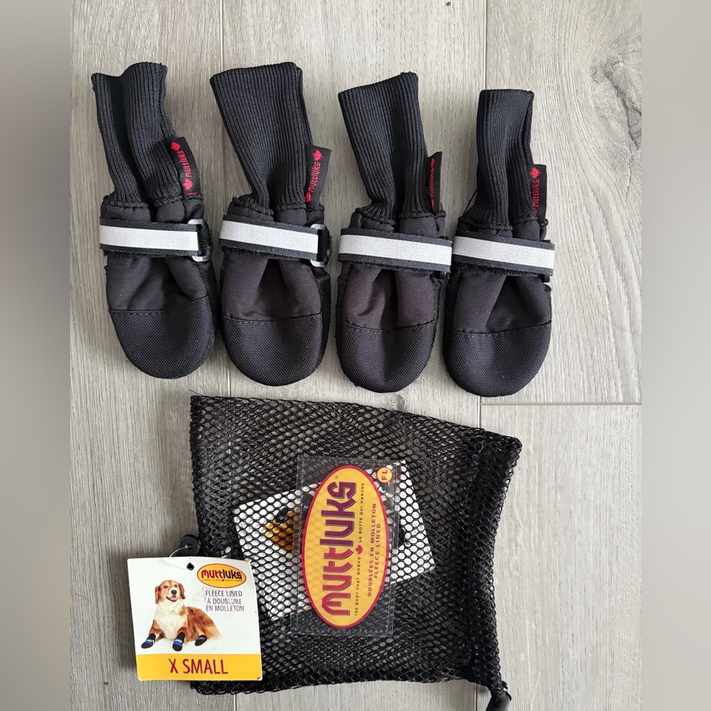 Muttluks XS Fleece lined Dog Booties